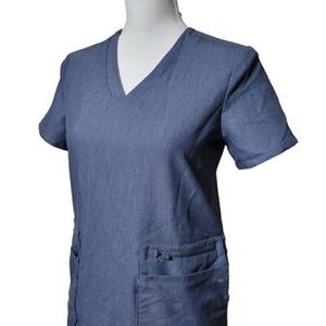 Figs Women’s Technical Collection V-Neck Scrub Top